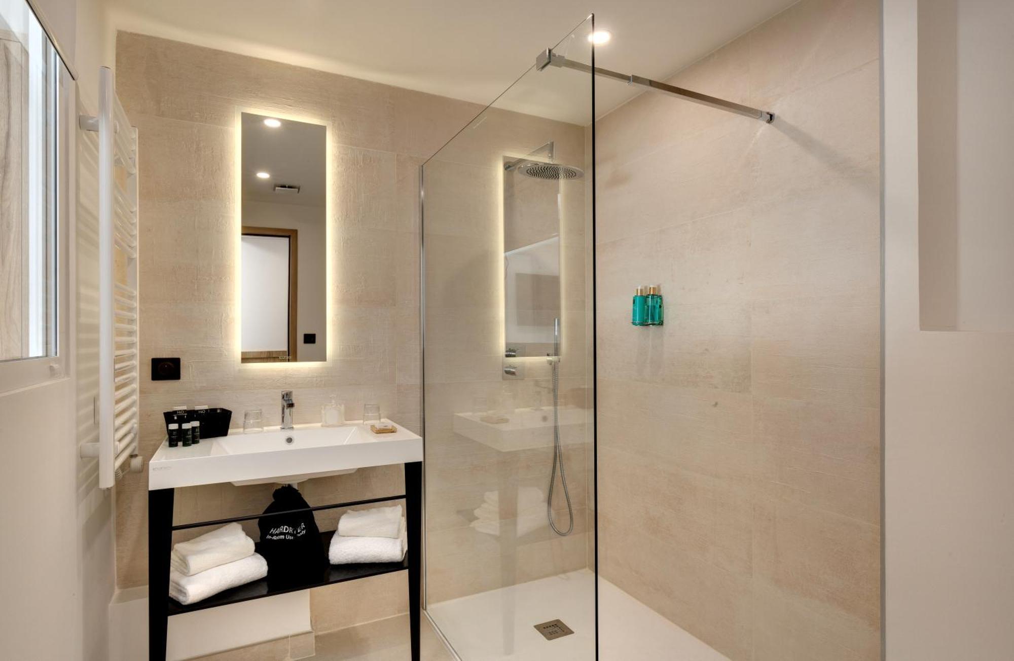 De La Mar&spa